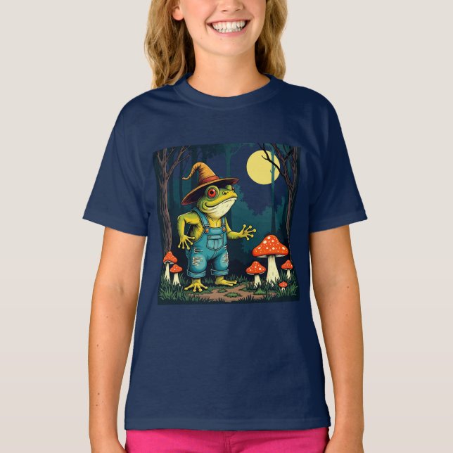Camiseta A Familiar Toad Witch Foraging At Night (Frente)