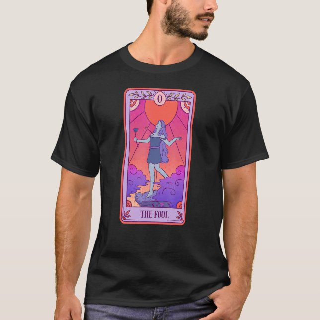 Camiseta A fantasia do Dia das Bruxas do Cartão Tarot (Frente)
