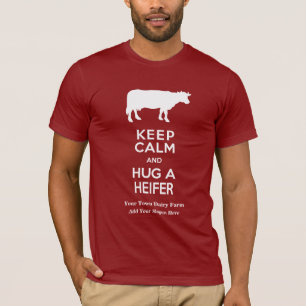 Camiseta A fazenda de leiteria mantem a calma e abraça uma