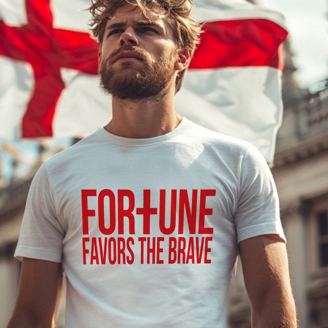 Camiseta A fortuna inglesa favorece o bravo slogan vermelho (Criador carregado)