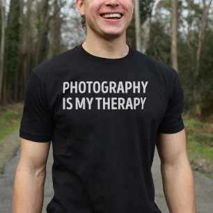 Camiseta A Fotografia É Minha Terapia Engraçada