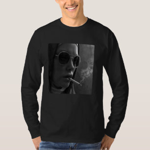 Camiseta A freira quente fuma cigarro, sem rebeldes