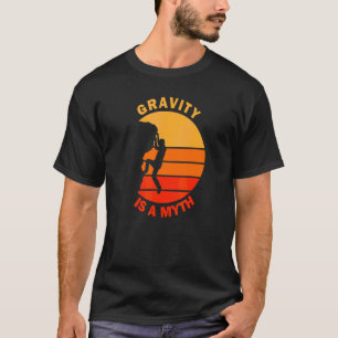 Camiseta A gravidade é um mito vintage montanha escalada em