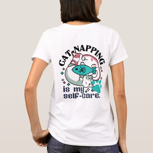 Camiseta A Guarda-Gato É A Minha Autoassistência: Gatos Com (Verso)