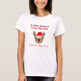 Camiseta A Little Reindeer Is On The Way