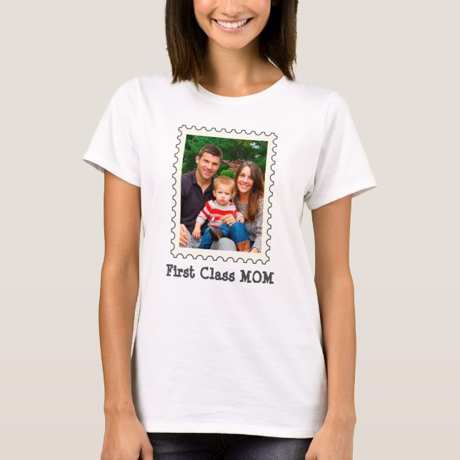 Camiseta A MÃE DE PRIMEIRA CLASSE é a melhor mãe já persona (Frente)
