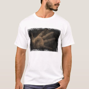 Camiseta A Mão de Baixo