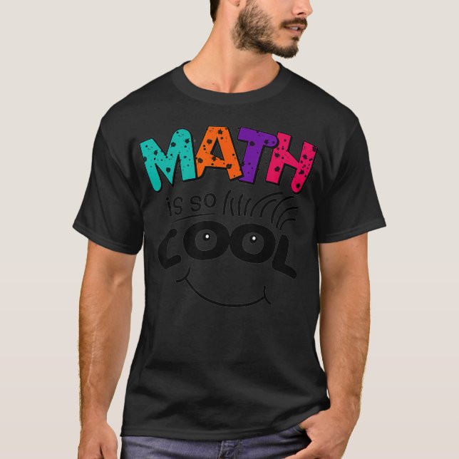 Camiseta A matemática engraçada é a Legal Professores Nerd  (Frente)