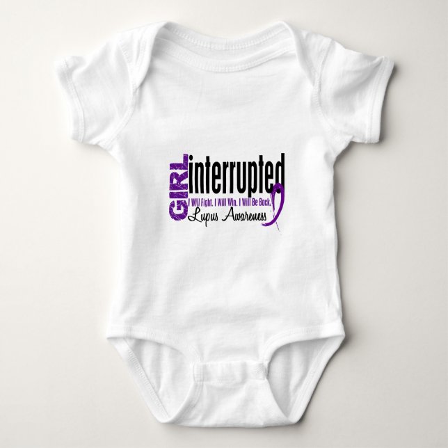 Camiseta A menina interrompeu 1 lúpus (Frente)