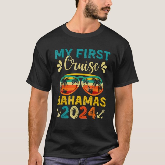Camiseta A Minha Primeira Viagem Familiar das Bahamas de Cr (Frente)