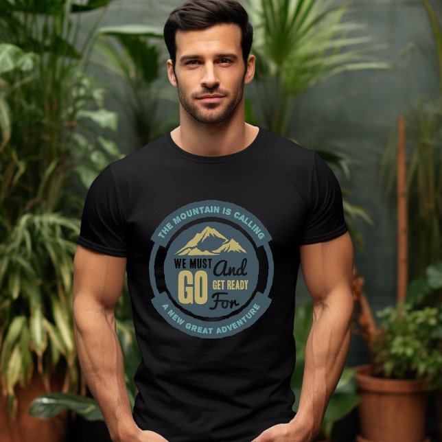 Camiseta A montanha chama-se T-Shirt (Criador carregado)