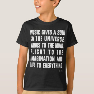Camiseta A música dá uma alma ao universo
