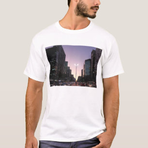 Camiseta A noite na avenida de Paulista - Sao Paulo