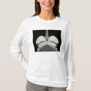 Camiseta A parcela traseira do esforço do vaivém espacial