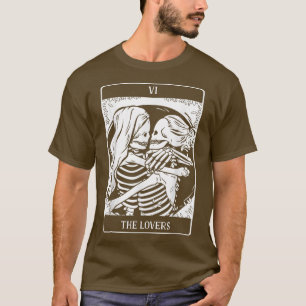 Camiseta A Placa Tarot dos Amantes Oculta o Esqueleto Lésbi