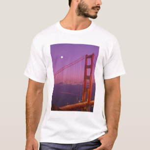 Camiseta A Ponte Golden Gate logo após o pôr do sol,
