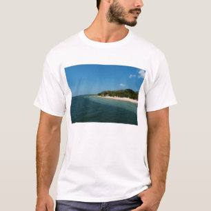 Camiseta A praia altera-se dentro