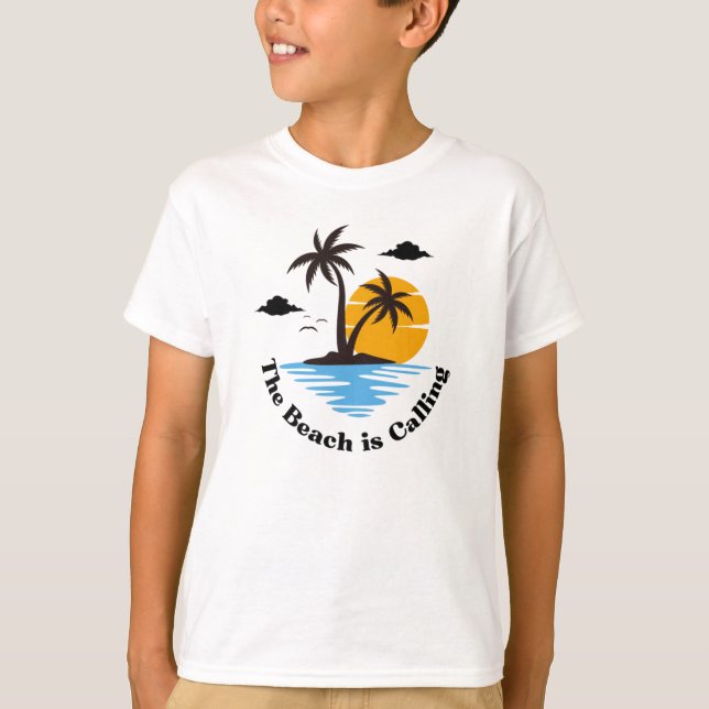 Camiseta A Praia Chama-Se Férias Da Família Summer (Frente)