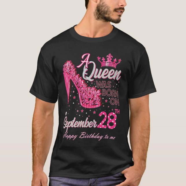 Camiseta A Queen Was Born on September 28 High Heels Septem (Frente)