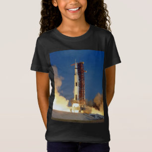 Camiseta A Terra agita como Saturno V irradia Skyward em Lu