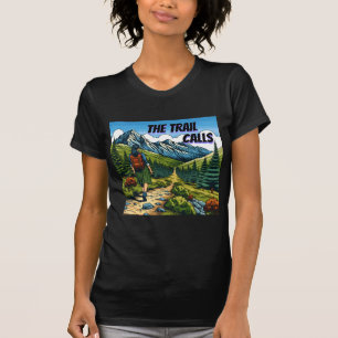 Camiseta A Trilha Chama Mulher Caminhando em uma Trilha