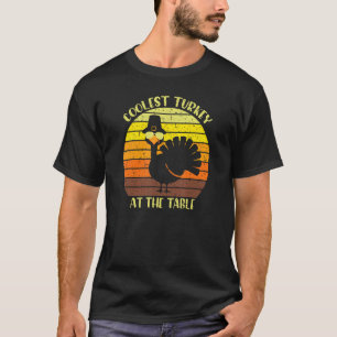 Camiseta A Turquia Mais Fria Na Mesa Feliz Feliz Obrigado