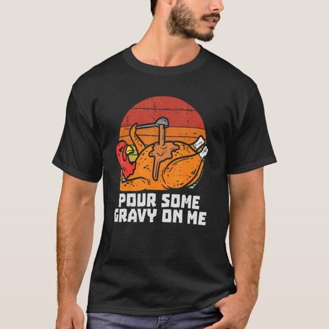 Camiseta A Turquia Pôs-Me Um Pouco De Gravidade Nos Homens  (Frente)
