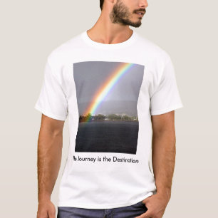 Camiseta A viagem é o t-shirt do destino