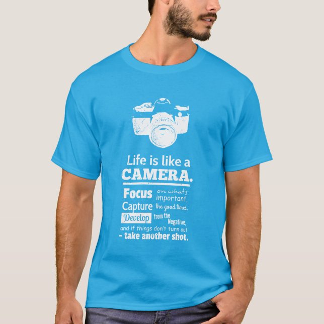 Camiseta A vida chique é como umas citações da câmera, (Frente)