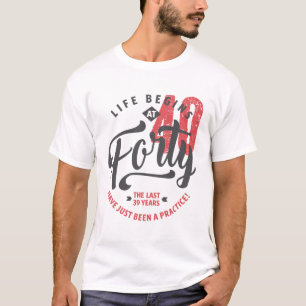 Camiseta A vida começa aos 40   T-shirt aniversário de 40 a