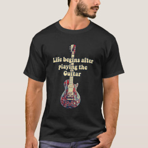 Camiseta A vida começa depois de tocar guitarra. retrô cor