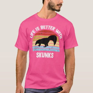 Camiseta A Vida Do Skunk É Melhor Com O Skunks