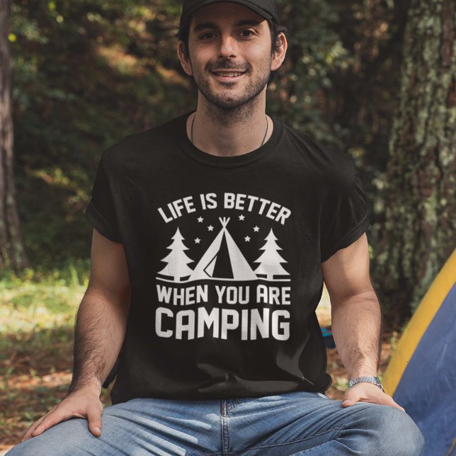 Camiseta A vida é melhor acampar (Criador carregado)