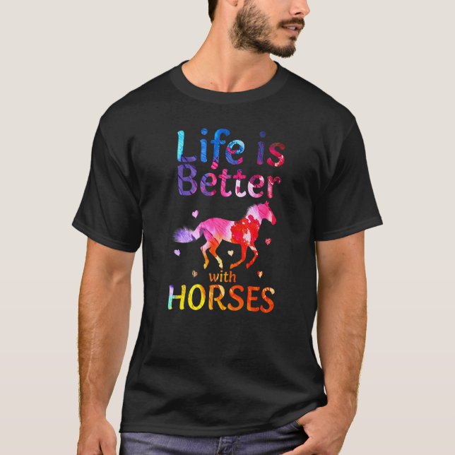 Camiseta A Vida É Melhor Com Cavalos Coroados Andando H (Frente)
