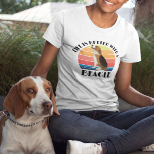Camiseta A vida é melhor com um Beagle pôr do sol retrô cac