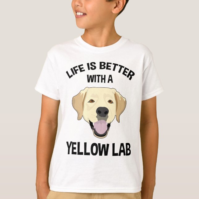 Camiseta A Vida É Melhor Com Um Laboratório Amarelo (Frente)