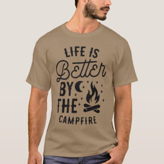 Camiseta A vida é melhor junto à fogueira de acampamento am