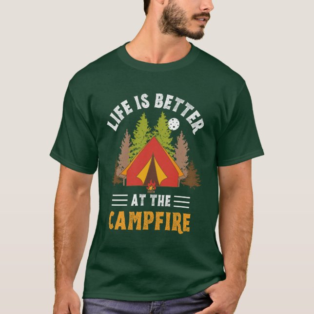 Camiseta A vida é melhor na fogueira (Frente)