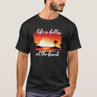 Camiseta A Vida É Melhor Na Praia