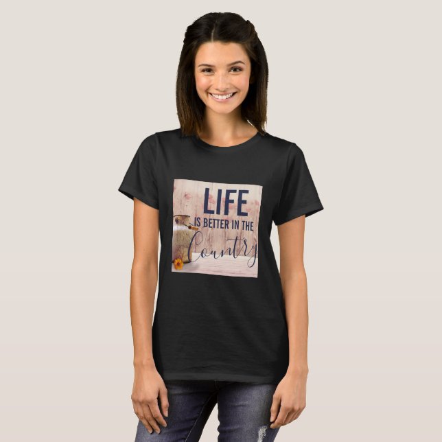 Camiseta A vida é melhor no campo com lata de leite (Frente Completa)