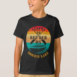 Camiseta A vida é melhor no lago Norris - Humor engraçado d
