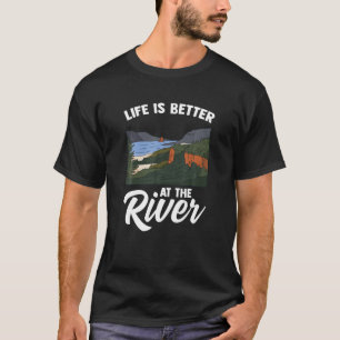 Camiseta A Vida É Melhor No Rio Acampando Ao Ar Exterior