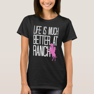 Camiseta A Vida É Muito Melhor No Ranch Retro Funny Cowgirl