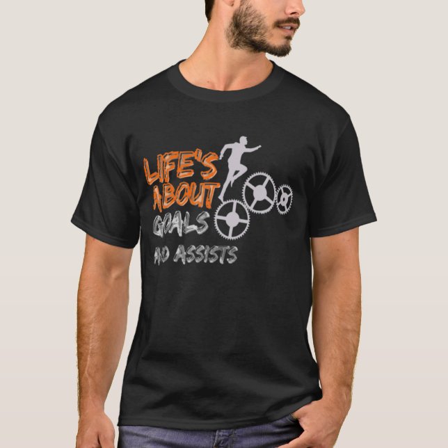 Camiseta A Vida É Sobre O Jogo Do Futebol (Frente)