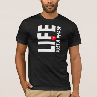 Camiseta A vida é t-shirt avaliado em excesso (da