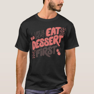 Camiseta A vida é um deserto de baixo consumo primeiro por 