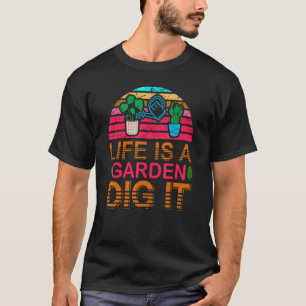Camiseta A Vida É Um Jardim Cave-o Jardim ao Pôr do Sol Des