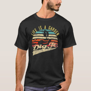 Camiseta A Vida É Um Jardim Cave-o Versão Retro Antigo Faze