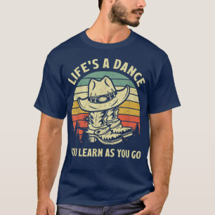 Camiseta A vida é uma dança que você aprende enquanto vai p