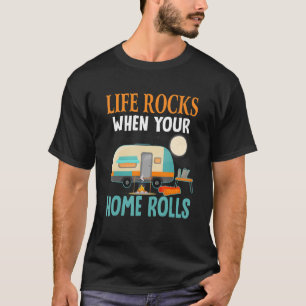 Camiseta A Vida Enrola Quando Nossa Casa Rola Acampando Cam